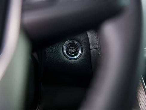 Used 2023 GMC Yukon Denali image 19