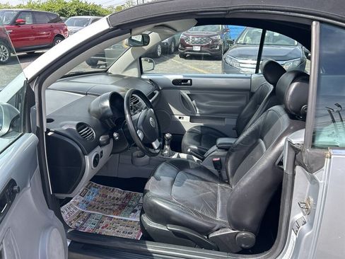 Used 2003 Volkswagen Beetle GLX FWD image 9