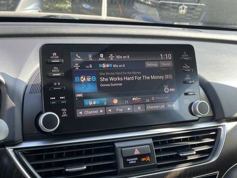 Used 2018 Honda Accord EX-L image 7