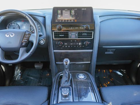 Certified 2024 INFINITI QX80 Luxe image 19