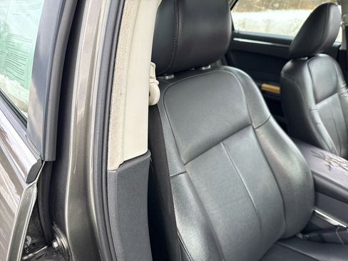 Used 2008 Chrysler 300 Limited image 27