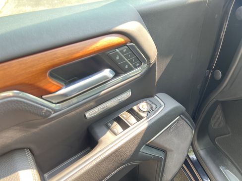 Used 2022 GMC Sierra 1500 Denali image 15