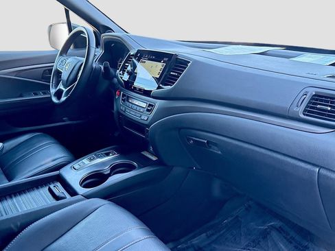 Used 2022 Honda Passport TrailSport image 29
