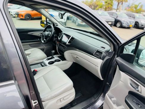 Used 2016 Honda Pilot EX-L image 11