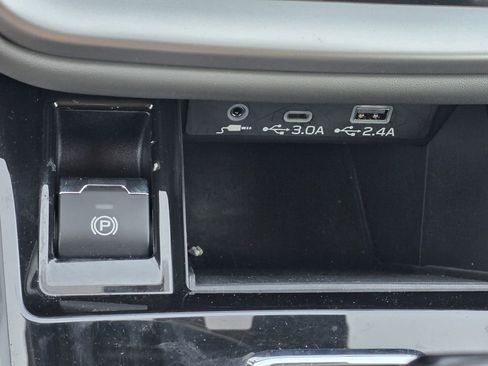 Used 2025 Subaru Outback Onyx Edition w/ Popular Package #2 AWD/4WD image 22