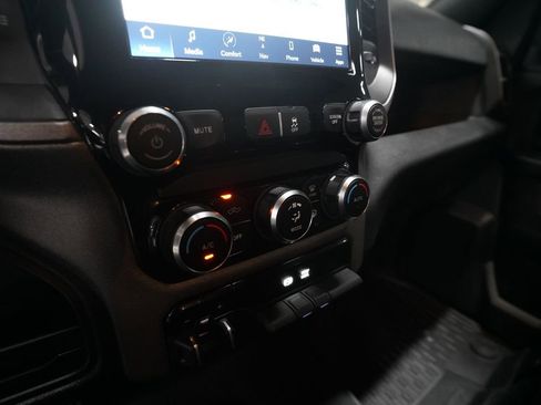 Used 2023 RAM 2500 Tradesman image 21