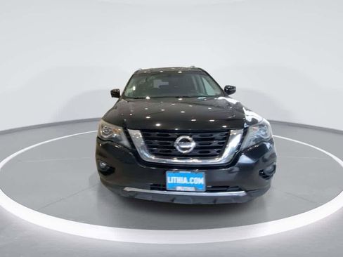 Used 2019 Nissan Pathfinder SL AWD/4WD image 3