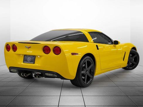 Used 2006 Chevrolet Corvette Coupe image 9