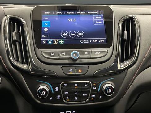Used 2023 Chevrolet Equinox RS w/ RS Leather Package AWD/4WD image 13