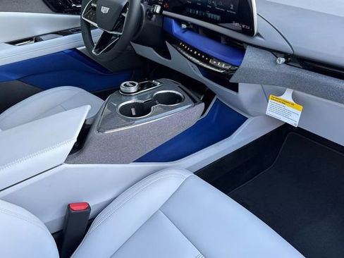 New 2026 Cadillac Optiq Sport 1 image 15