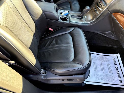 Used 2014 Lincoln MKX AWD w/ Equipment Group 102A image 51