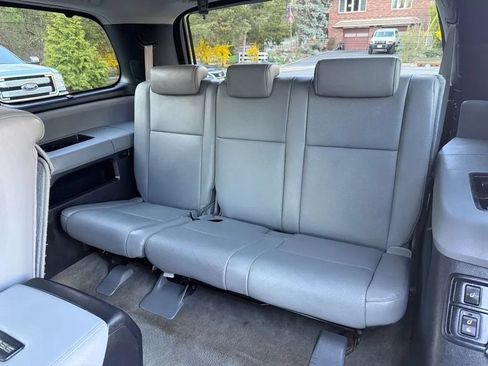 Used 2011 Toyota Sequoia Platinum AWD/4WD image 29