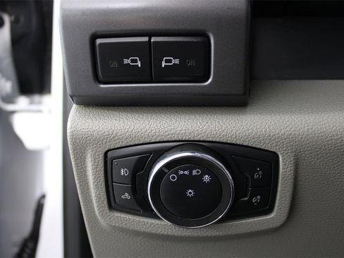 Used 2022 Ford F250 XLT w/ XLT Value Package image 18