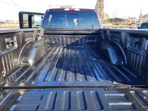 Used 2020 Ford F150 Lariat w/ FX4 Off-Road Package image 11