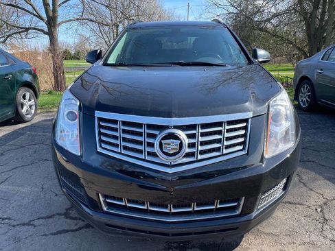Used 2015 Cadillac SRX FWD image 3