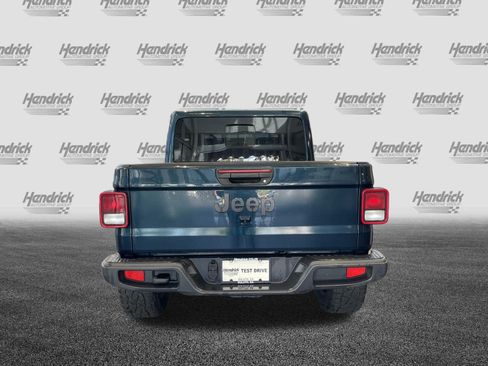 Used 2025 Jeep Gladiator Sport AWD/4WD image 9