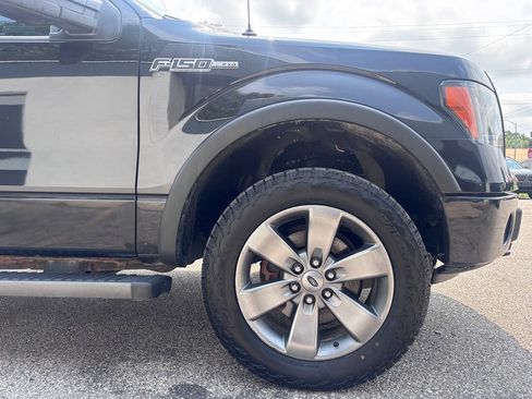 Used 2013 Ford F150 FX4 w/ Mid Equipment Group AWD/4WD image 5