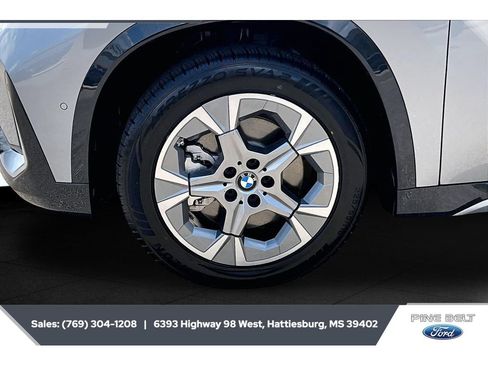 Used 2025 BMW X1 xDrive28i AWD/4WD image 7