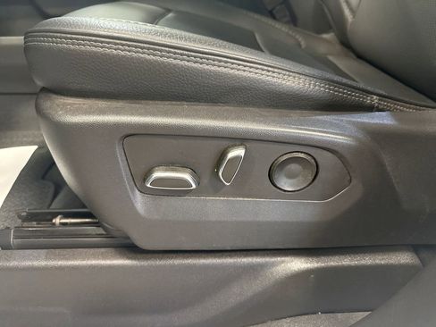 Used 2023 GMC Sierra 1500 Denali w/ Technology Package image 16