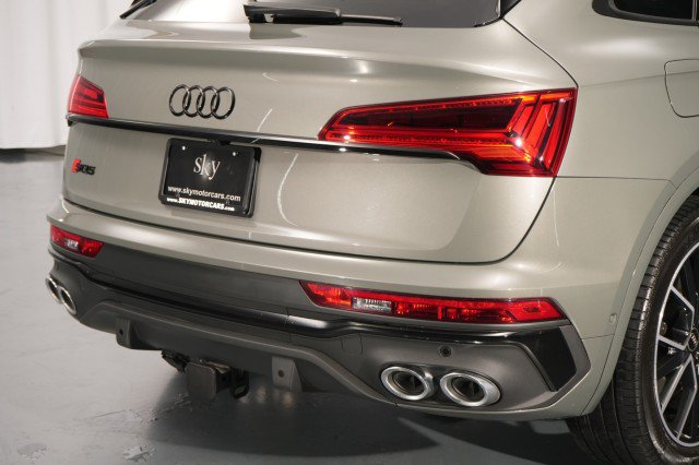 Used 2023 Audi SQ5 Prestige w/ Prestige Package AWD/4WD image 12