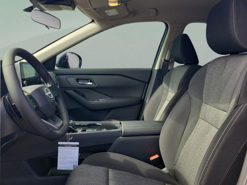 New 2026 Nissan Rogue SV image 21