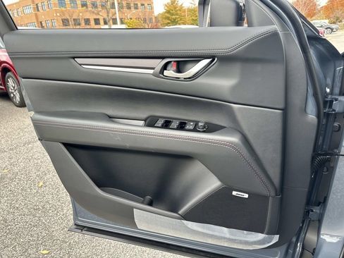 New 2025 MAZDA CX-5 Carbon Edition image 16