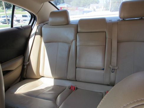 Used 2011 Buick LaCrosse CXL w/ Luxury Package FWD image 8