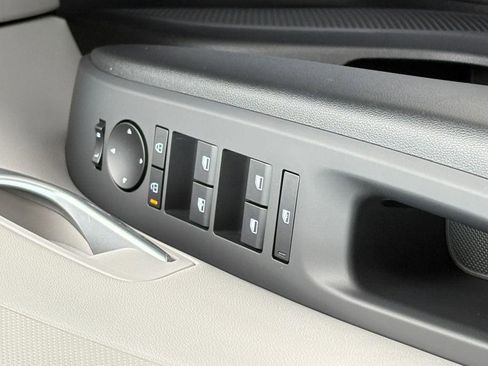 New 2026 Hyundai Tucson SE image 16