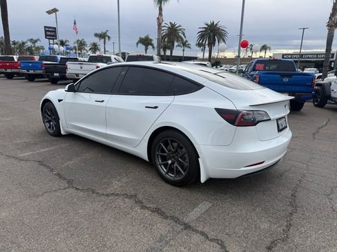 Used 2021 Tesla Model 3 Long Range image 4