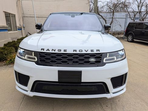 Used 2018 Land Rover Range Rover Sport HSE Dynamic image 2