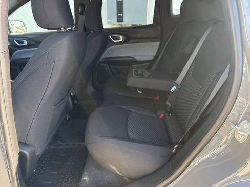 Used 2023 Jeep Compass Sport AWD/4WD image 22