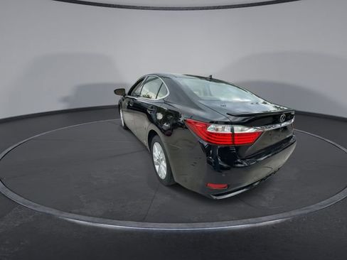 Used 2013 Lexus ES 300h w/ Luxury Pkg FWD image 6