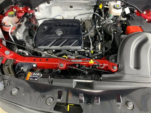 Used 2023 Chevrolet TrailBlazer RS FWD image 11