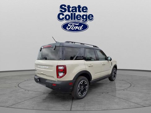 New 2025 Ford Bronco Sport Outer Banks w/ Outer Banks Tech Package+ image 3