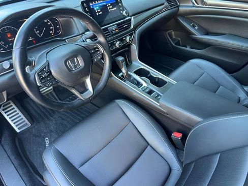 Used 2022 Honda Accord Sport image 14