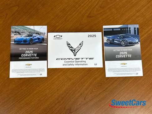Used 2025 Chevrolet Corvette E-Ray AWD/4WD image 57