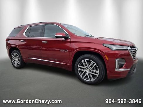 Certified 2023 Chevrolet Traverse High Country FWD image 8