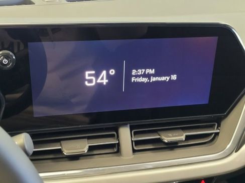 New 2026 Chevrolet Trax LT w/ Driver Confidence Package image 17