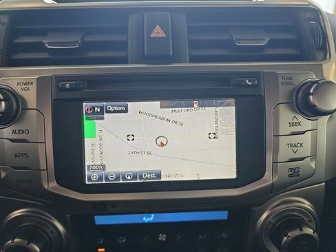 Used 2016 Toyota 4Runner Limited image 23