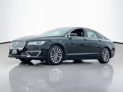 Used 2019 Lincoln MKZ Premiere AWD/4WD image 3