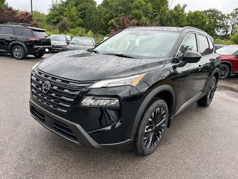 New 2026 Nissan Rogue Dark Armor AWD/4WD image 3