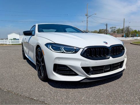 Used 2023 BMW M850i xDrive Coupe AWD/4WD image 3