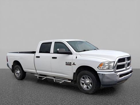 Used 2017 RAM 2500 Tradesman w/ Chrome Appearance Group RWD image 2