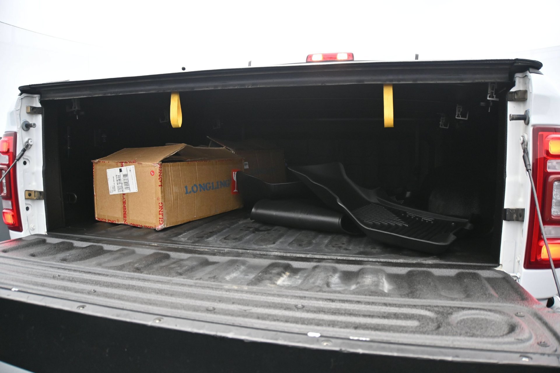 Used 2022 RAM 2500 Laramie AWD/4WD image 14