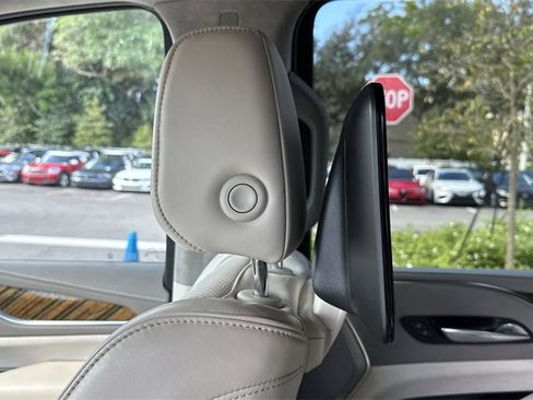 Used 2021 Cadillac Escalade Sport Platinum w/ Heavy-Duty Trailer Package image 17