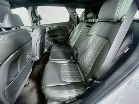 Used 2025 Kia Sportage X-Pro Prestige AWD/4WD image 27