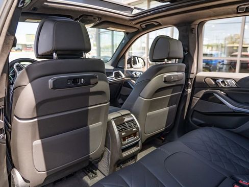 Used 2025 BMW X5 xDrive40i w/ M Sport Package image 14