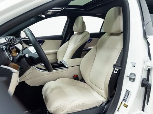 Used 2024 Mercedes-Benz C 300 4MATIC Sedan image 25