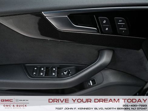 Used 2022 Audi S5 Premium image 12