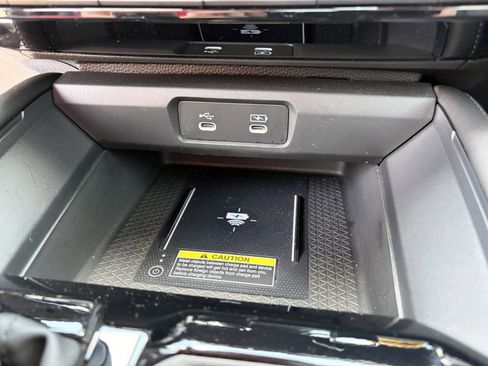 Used 2024 Honda Accord Touring image 21